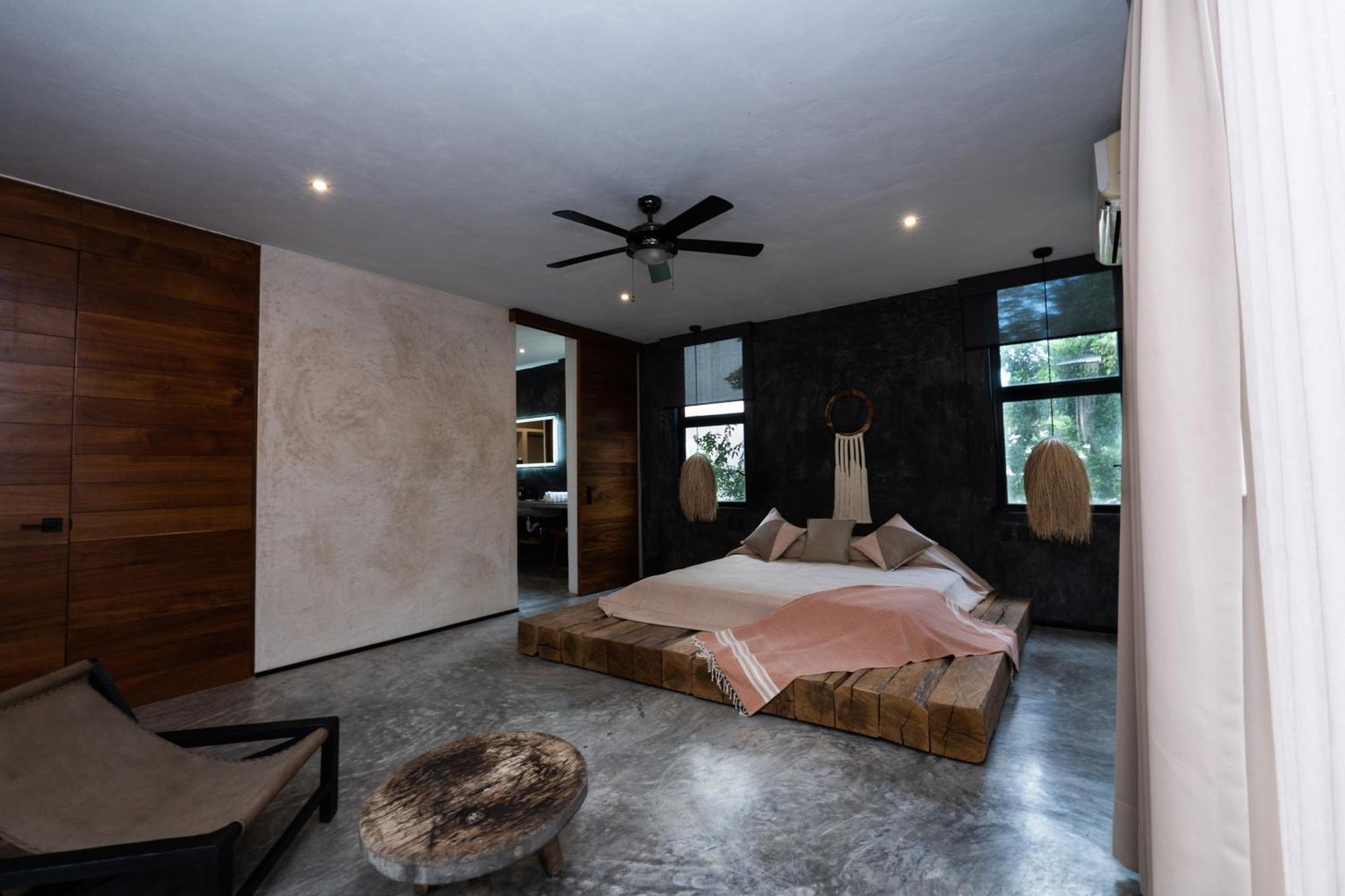 Luxury Close To The - Concierge!
